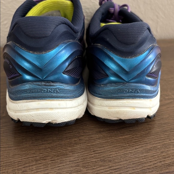 Brooks Transcend 4 Women’s Running Shoe Size 8 Purple/Navy - Picture 8 of 9